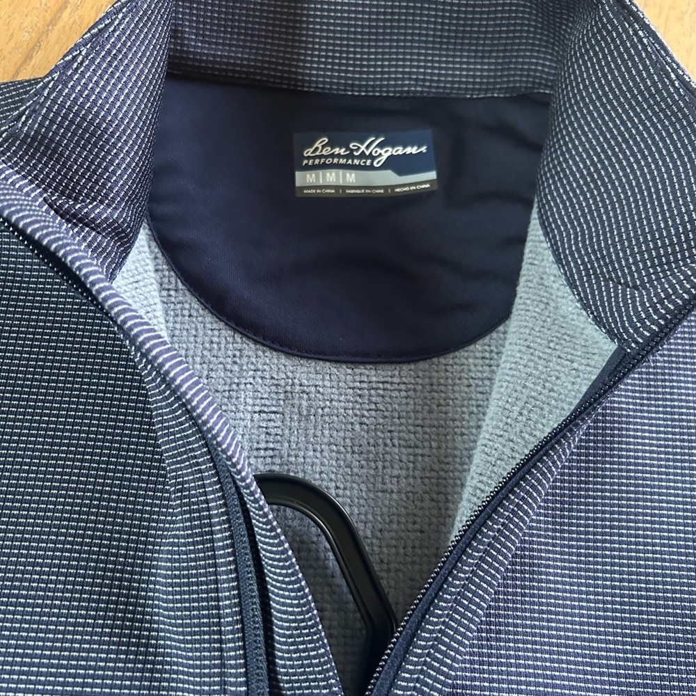 Ben Hogan Performance - half zip pull over great for spring & cool summer nights